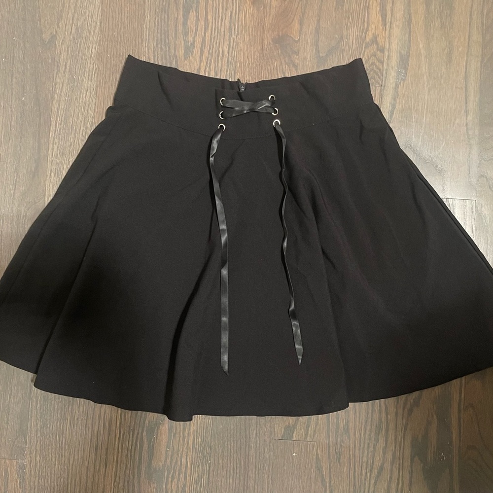 Black mini skirt with adjustable waist